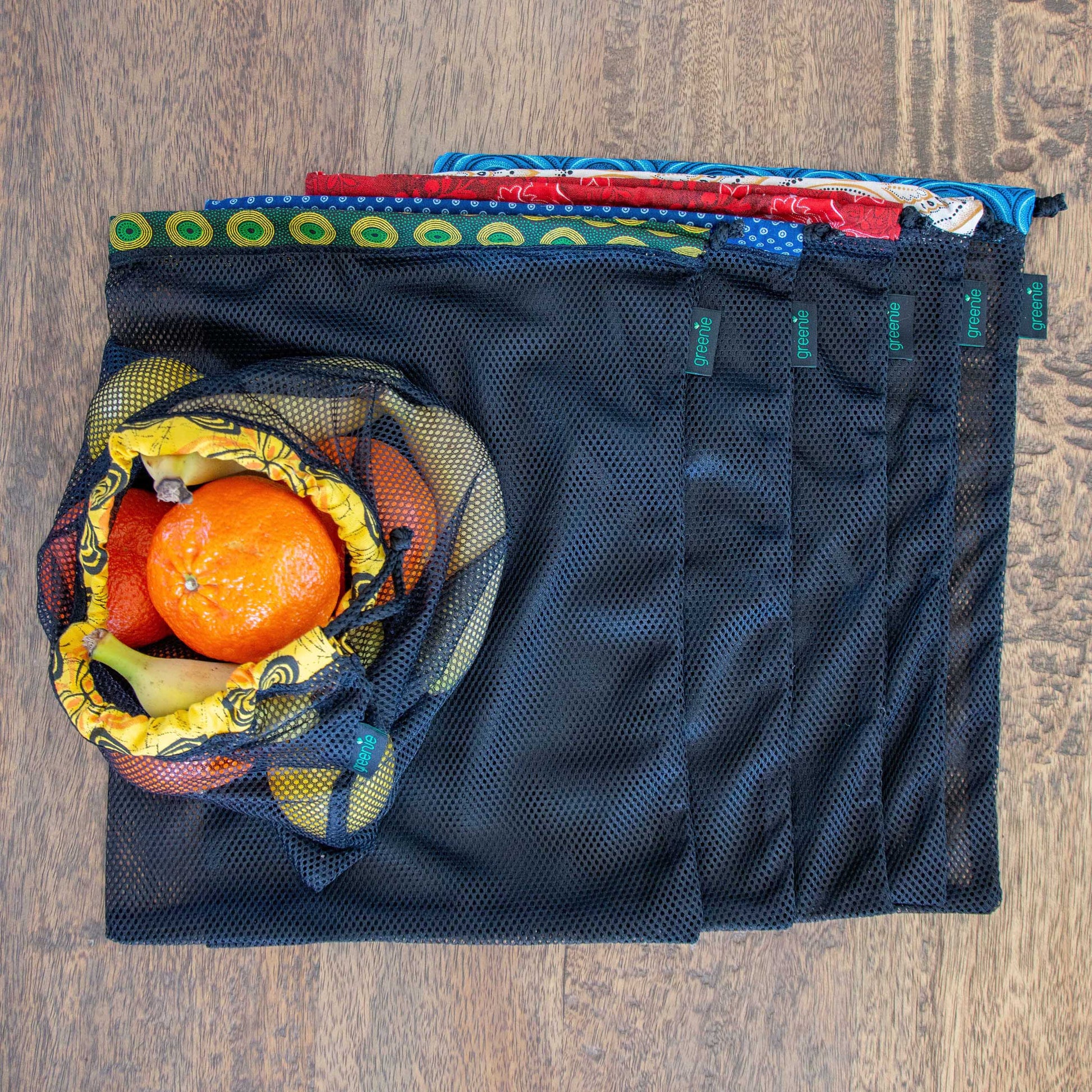 Gorgeous mesh produce bags with a colourful Shweshwe trim